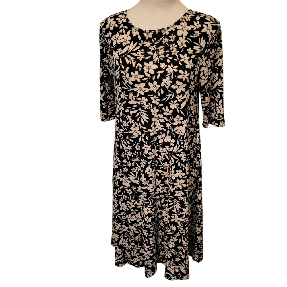 Old Navy Floral Dress Black/White sz S